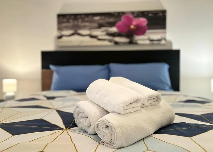 Relax Al Guardastelle - Free Parking & Air Condition - Swimming Pool Additional Pay شقة