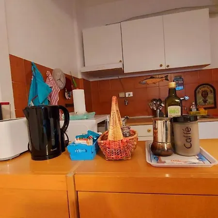 Relax Al Guardastelle - Free Parking & Air Condition - Swimming Pool Additional Pay Rapallo